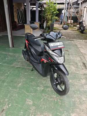 Jual bekas MOTOR BEAT ECO 2019 Mesin Halus,lokasi di Ciputat