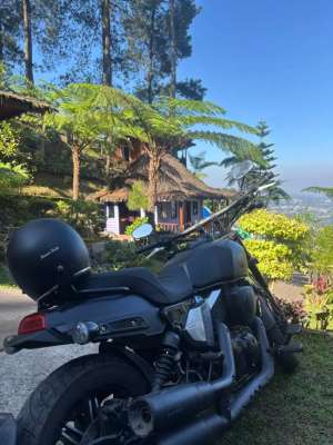 Jual bekas Motor ganteng ala Harley V twin 250cc , Keeway V250fi,lokasi di Pancoran Mas