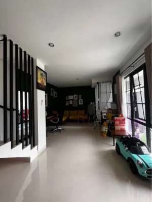 Murah dijual cepat rumah the miles bsb city siap huni lokasi di Mijen, tersedia melalui melalui situs Olx