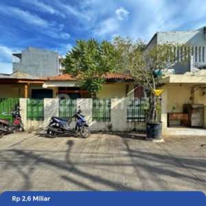 Murah Rumah Uk 12x17 Siap Pakai Row 2mobil Duri Kepa Dekat Tanjung Duren Jakarta Barat , tersedia melalui melalui situs Rumah123