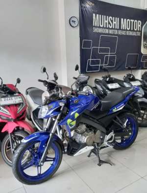 Jual bekas NEW VIXION MOVISTAR 2015, SEPERTI BARU KM 13 RIBU, MUHSHI MOTOR,lokasi di Paseh