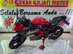 Jual bekas Ninja 250 mono 2019 istimewaa.,lokasi di Krembangan