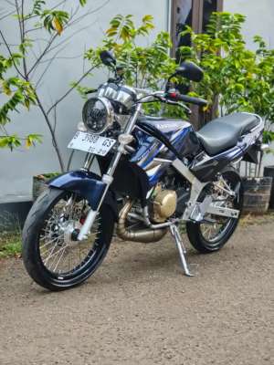 Jual bekas Ninja r 2002 convert ss restorasi tt,lokasi di Cibubur