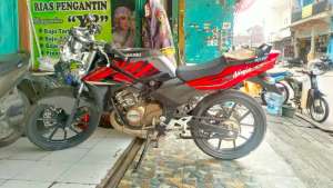 Jual bekas Ninja R tahun 2012,lokasi di Mustika Jaya