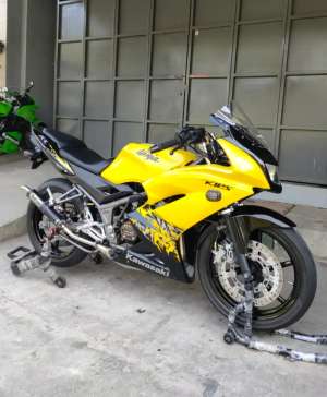 Jual bekas Ninja Rr new asli kuning rare tembus faktur,lokasi di Lembang