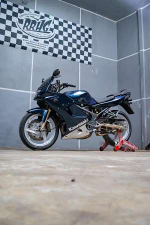 Jual bekas Ninja RR old Blue Navy Rare,lokasi di Setia Budi