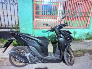 Jual bekas Over kredit Vario 125 th 2025,lokasi di Sambikerep