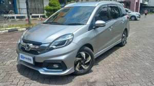 Jual bekas Pajak Panjang - Honda Mobilio 1.5 RS Bensin-MT 2016,lokasi di 