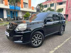 Jual bekas Pajak Panjang - Nissan XTrail 2.5 ST Bensin-AT 2012,lokasi di 