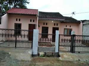 Perumahan Villa Gading Parung, Parung Bogor, 4 kamar tidur lokasi di Parung, tersedia melalui melalui situs Olx