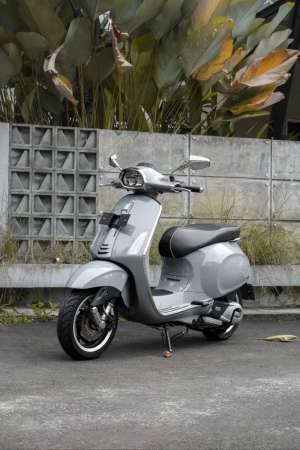 Jual bekas PIAGGIO VESPA SPRINT 150 IGET FACELIFT 2024 MURAH BANGET,lokasi di Pekayon