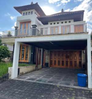 PREMIUM RUMAH DI KOMPLEK MEWAH TERAS AYUNG BALI lokasi di Denpasar Timur, tersedia melalui melalui situs Olx