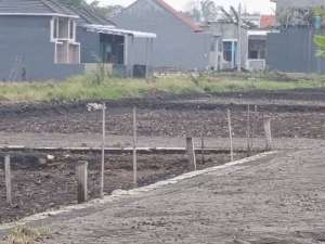 promo2 kavling mepet sbya barat kredit dp bisa dibayar 23x lokasi di petemon, tersedia melalui melalui situs Lamudi