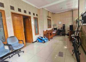 Pucang Indah Pusat kota Sidoarjo terawat dibawah 1M lokasi di lemahputro, tersedia melalui melalui situs Lamudi