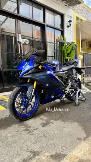Jual bekas R15v4 2023 persis baru,lokasi di Sidareja