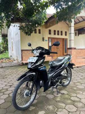 Jual bekas Revo fit injeksi 2019 pajak panjang mulus,lokasi di Berbah