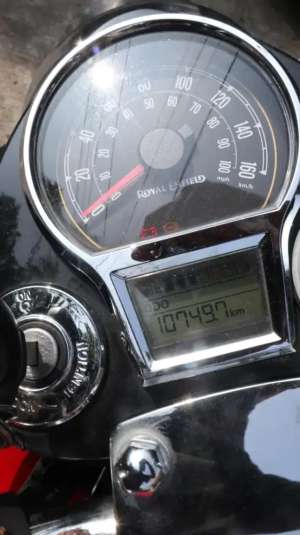 Jual bekas Royal Enfield classic 350 Red Chrome,lokasi di Gunung Putri