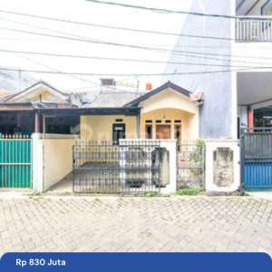 Rumah 1 Lt Terawat 15 Menit ke Transpark Mall Bintaro Dibantu KPR J33101 , tersedia melalui melalui situs Rumah123