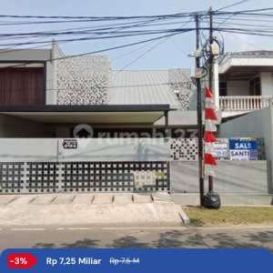 Rumah 2 Lantai Baru Renovasi di Taman Alfa Indah, Jakarta Barat , tersedia melalui melalui situs Rumah123