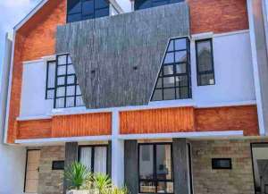 Rumah 2 lantai claster dekat jl utama tol Cilangkap Tapos depok jawa barat lokasi di ",
          price: `907000000`,
          currency: `IDR`
    };


    let pageData = {
        viewPhoneModalField: , tersedia melalui melalui situs Lamudi