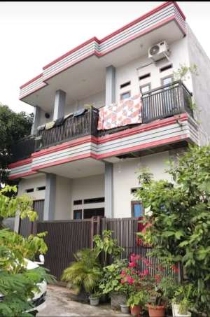 Rumah 2 lantai di marpoyan damai, pekanbaru lokasi di Marpoyan Damai, tersedia melalui melalui situs Olx