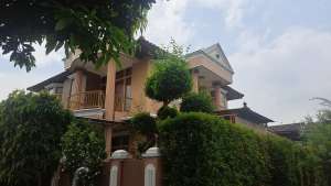 Rumah 2 lantai di sakura regency bumi asih ind lokasi di Jatiasih, tersedia melalui melalui situs Olx