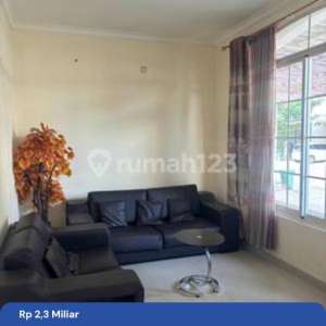 Rumah 2 Lantai Furnish di Cluster West Europe Green Lake City , tersedia melalui melalui situs Rumah123