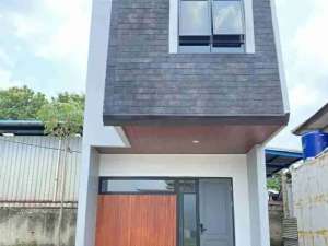 Rumah 2 lantai modern di lokasi premium dan nyaman untuk keluarga muda cerdas di Jatiasih Bekasi lokasi di Kramat Jati, tersedia melalui melalui situs Olx