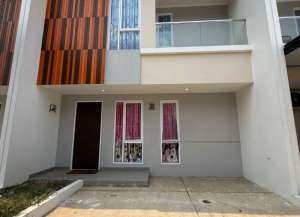 Rumah 2 Lantai Siap Huni Lokasi Strategis di Sepatan Tangerang lokasi di sepatan, tersedia melalui melalui situs Lamudi