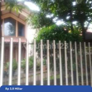 Rumah 2 Lantai Siap Huni SHM Ciputat Molek Tangsel , tersedia melalui melalui situs Rumah123