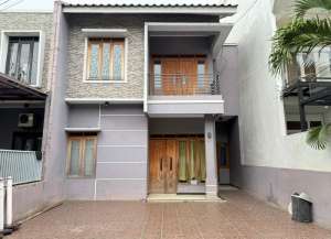 Rumah 2 Lantai Siap Huni di Griya Warung Silah Jagakarsa lokasi di cempaka-baru, tersedia melalui melalui situs Lamudi