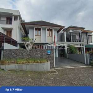 Rumah Bagus 2 Lantai Di Komplek Alamanda Dago Tubagus Ismail , tersedia melalui melalui situs Rumah123