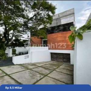 RUMAH BAGUS KEREN MINIMALIS MODERN FULL FURNISHED SIAP HUNI DI TATAR RAMBUTKASIH KOTA BARU PARAHYANGAN KBP BANDUNG , tersedia melalui melalui situs Rumah123