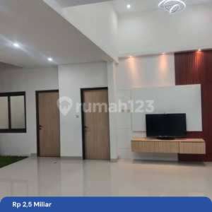 Rumah Bagus Semi Furnished SHM Kota Baru Parahyangan, Bandung tatar Banyak Sumba , tersedia melalui melalui situs Rumah123