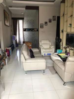 Rumah Bagus Siap Pakai Dekat Sekolah BINUS diPerumahan Puri Anjasmoro lokasi di Puri Anjasmoro, tersedia melalui melalui situs Olx