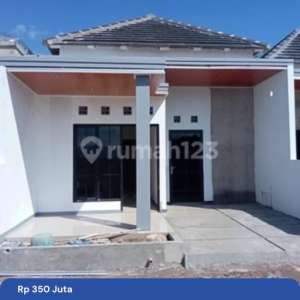 Rumah Baru Cikoneng Bojongsoang Buah Batu Bandung Lokasi Strategis , tersedia melalui melalui situs Rumah123