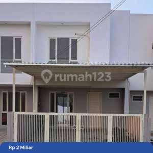 RUMAH BARU DESIGN CANTIK DI DIAN ISTANA WIYUNG , tersedia melalui melalui situs Rumah123