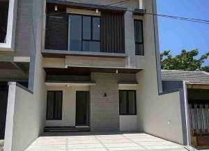 RUMAH BARU GRESS KLAMPIS ANOM WISMA MUKTI 2 LANTAI ONLY 1,85M NEGO lokasi di klampis-ngasem, tersedia melalui melalui situs Lamudi