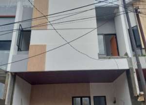 Rumah Baru Komplek Cipinang Jakarta Timur lokasi di ",
          price: `2450000000`,
          currency: `IDR`
    };


    let pageData = {
        viewPhoneModalField: , tersedia melalui melalui situs Lamudi