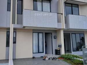 Rumah Baru Nyaman Dan Strategis Discovery Riviera At Bintaro Jaya lokasi di Pesanggrahan, tersedia melalui melalui situs Olx