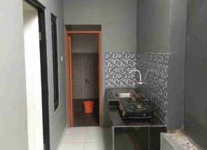 Rumah baru siap huni Tengah kota bisa KPR pasir jaya Bogor barat griya rad lokasi di ",
          price: `605000000`,
          currency: `IDR`
    };


    let pageData = {
        viewPhoneModalField: , tersedia melalui melalui situs Lamudi