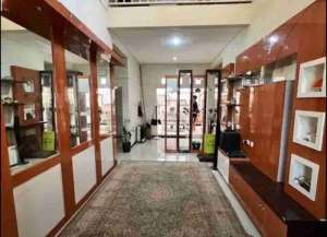 RUMAH CANTIK 2 LANTAI DI VILLA MULAWARMAN BANYUMANIK SEMARANG lokasi di mangunharjo, tersedia melalui melalui situs Lamudi