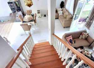 Rumah Cantik Dekat Cinere Mal lokasi di cinere, tersedia melalui melalui situs Lamudi