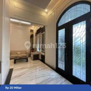 Rumah Cantik Siap Huni Di Artha Gading, Kelapa Gading , tersedia melalui melalui situs Rumah123