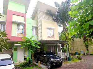 Rumah Cluster Arcadia Village Hook 5Br Super Fully Furnish Furnished G lokasi di Gading Serpong, tersedia melalui melalui situs Olx