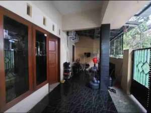 RUMAH DI PERUM PURI GEMAH SENTOSA KEDUNGMUNDU TEMBALANG SEMARANG lokasi di Tembalang, tersedia melalui melalui situs Olx