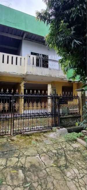 Rumah Dijual 2 Lt Akses Jalan 2 Mobil Jagakarsa Jakarta Selatan lokasi di Cinere, tersedia melalui melalui situs Olx