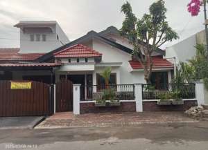 rumah dijual baruk utara surabaya lokasi di rungkut, tersedia melalui melalui situs Lamudi