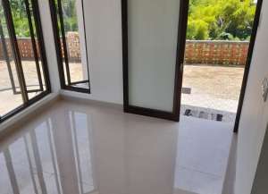 Rumah dijual di Joyoagung Merjosari 4KT dekat UB UIN IIBS UMM 750jt lokasi di ",
          price: `750000000`,
          currency: `IDR`
    };


    let pageData = {
        viewPhoneModalField: , tersedia melalui melalui situs Lamudi