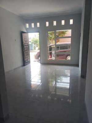 Rumah dijual LT 83m lokasi strategis, rapi siap huni SHM bisa KPR lokasi di Sawangan, tersedia melalui melalui situs Olx